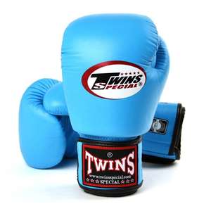 Nuevos guantes de boxeo hechos con cuero de vaca genuino Guantes de boxeo gemelos de alta calidad Guantes DE BOXEO DE LUCHA 2017 - Product Image 1