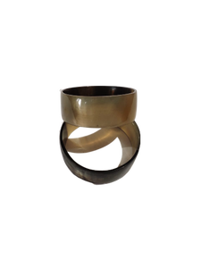 Brazalete de cuerno natural hecho a mano de alta calidad Brazalete de cuerno natural hecho a mano elegante para un aspecto elegante - Product Image 3