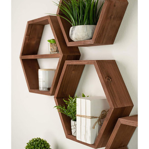 Étagères murales hexagonales en bois de pin à quatre niveaux pour pots de fleurs - Product Image 4