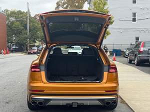 SQ8 Prestige 2021, Motor V8 Twin-Turbo de 500 hp, Tracción Total Quattro - Product Image 2