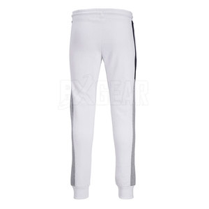Pantalones ajustados fabricados en Pakistán para hombre, diseñados para un aspecto informal, tela elástica con tacto suave - Product Image 2