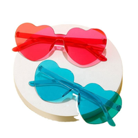 Lunettes de soleil sans monture en forme de cœur personnalisées avec logo pour la Saint-Valentin, pour femmes, utilisation à la piscine et à la plage, couleur rouge rose, décoration de fête