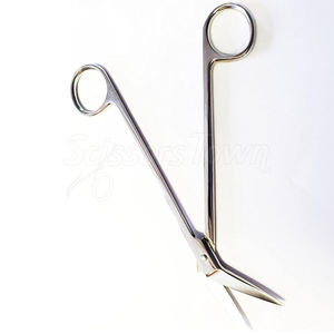 Durable Stainless Steel Toenail <b>Cuticle</b> <b>Scissor</b> for Professional Nail Care and Grooming in Salon and Home Use - Product Image 5