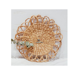 Set de table tissé en jacinthe d'eau pour salle à manger Lot de 6 napperons de cuisine ronds rustiques avec support rond décoratif Tapis de table - Product Image 3