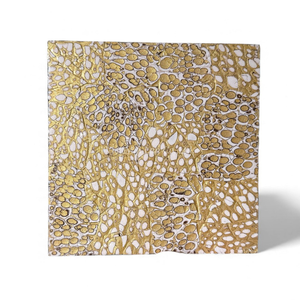 Mantel Individual Cuadrado de Nácar con Acabado Natural Suave para Uso Diario en la Mesa - Product Image 4