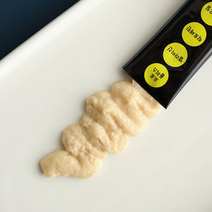 อาหารแมวพรีเมี่ยมครีมถือว่ารสปลาแซลมอนสำหรับแมวเย็นจากเกาหลี - Product Image 2