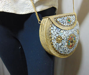 Latest Arrival Women's Stone Pattern Metal Flap Shape Clutch <b>Bag</b> Evening <b>Bags</b> <b>for</b> <b>Wedding</b> Low Price Indian Supplier - Product Image 2