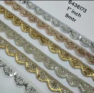 Lacets floraux brodés sur mesure idéaux pour une utilisation comme bordure et adaptés à une utilisation par les concepteurs de chapeaux et de vêtements de tête - Product Image 3