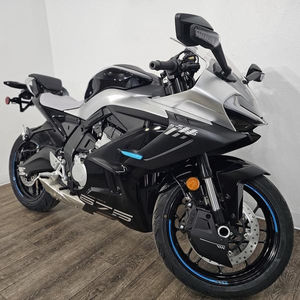 Motocicleta Deportiva CF-MOTOs 675SS 2026 Nueva, Motor de 3 Cilindros en Línea, Refrigeración Líquida, Inyección Electrónica, Alto Rendimiento, para Carreras y Calle, en Venta - Product Image 1