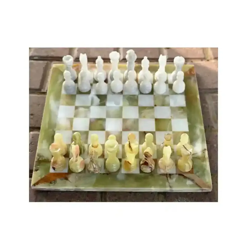 Высокое качество комнатные игры черно-белый декоративный натуральный оникс мрамор шахматная доска и набор деталей от индийского поставщика