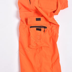 Pantalones de Nieve Impermeables Color Naranja de Alta Calidad, Aislados, con Cintura Ajustable, Bolsillo con Cremallera y Puños Elásticos - Product Image 5