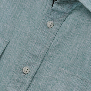 เสื้อเชิ้ตแขนสั้นผู้ชายสีเขียวพาสเทลลำลอง ผ้าลินินผสมฝ้าย แห้งเร็ว สำหรับฤดูร้อน ขายส่งจาก TAD Sourcing - Product Image 2