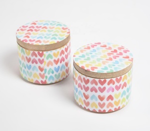 Pot en bois peint avec coeur pastel de Saint-Valentin avec couvercle tournant Fabricant Grossiste vente directe d'usine - Product Image 1
