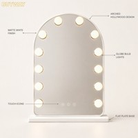 Miroir de maquillage blanc de style Hollywood à arche avec ampoules globe et base solide, miroir de vanité de table avec icônes tactiles