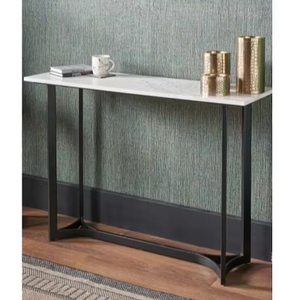Les tables de console élégantes et durables en métal comportent les modèles antiques complexes inspirés pour une esthétique unique - Product Image 1