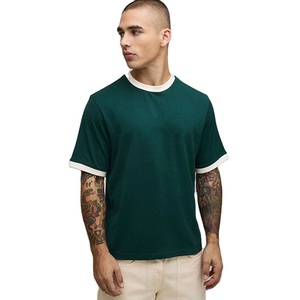 เสื้อยืดโอเวอร์ไซส์ทรงหลวมสีพื้นสำหรับผู้ชาย ดีไซน์สั่งทำได้ สไตล์สตรีทแฟชั่น ใส่สบาย ผลิตจากผ้าฝ้าย 100% - Product Image 4