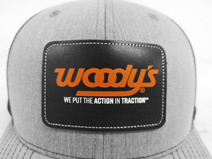 Logotipo impreso en parches de cuero Sombreros de camionero Gorras de alta calidad OEM Logotipo personalizado Sombreros de camionero Malla Transpirable Ropa deportiva - Product Image 2