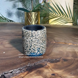 Incensario de resina para quemador Bakhoor decorativo religioso para una experiencia de fragancia relajante en el hogar - Product Image 1