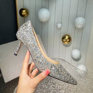 Sandalias de tacón alto para mujer de alta calidad, elegantes y modernas, con punta, brillantes, para boda, con un solo diamante, zapatos con purpurina. - Product Image 1