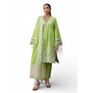 Costume jacquard 3 pièces avec dupatta en dentelle brodée DN-52045, doté d'un motif brodé en relief - Product Image 3