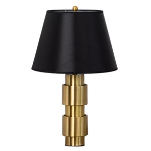 Lampes en métal de décoration de tables en laiton vintage Fabricant en gros Lampes de chevet de chambre à coucher au design moderne avec abat-jour - Product Image 1