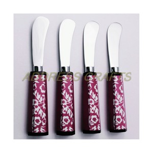 Set de couteaux à beurre en acier inoxydable personnalisés avec manche en résine florale Set de couteaux à beurre classiques décoratifs pour fromage à tartiner - Product Image 3