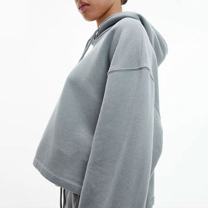 Sudadera con capucha de rendimiento deportivo para mujer, ligera, transpirable y diseñada para correr, entrenar y entrenar en el gimnasio - Product Image 4