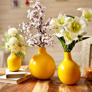 Moderne Élégant Personnalisé 3 Taille En Acier Inoxydable Métal Vase Épais Plancher Jaune pour Maison Porte Balcon Mariage Décor Épais Vase - Product Image 1