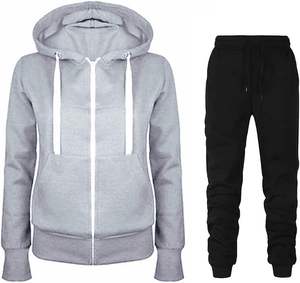 Ensemble de survêtement en satin à capuche personnalisé unisexe pour femmes, pantalon de yoga décontracté brodé, ensemble de jogging à capuche de qualité supérieure - Product Image 1