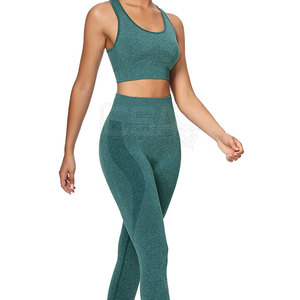 ชุดโยคะสำหรับผู้หญิงน้ำหนักเบา ผลิตจากวัสดุระบายอากาศได้ดี เนื้อผ้านุ่ม เหมาะสำหรับการเล่นโยคะทั้งที่บ้านและกลางแจ้ง - Product Image 6