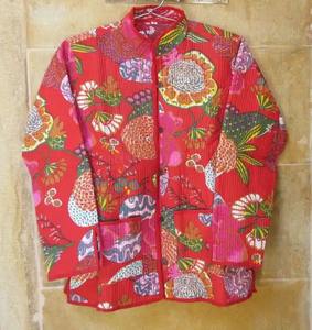 Veste Boho en coton indien faite à la main pour femmes manteau matelassé réversible avec poche prix de gros vêtements d'hiver - Product Image 4