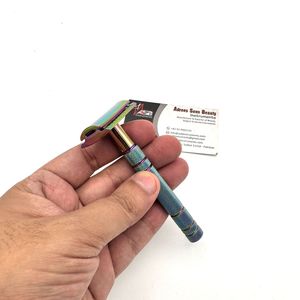 Rasoirs de sécurité arc-en-ciel multi-titane pour hommes Rasoir à double tranchant en acier inoxydable à lame interchangeable personnalisé et robuste - Product Image 2