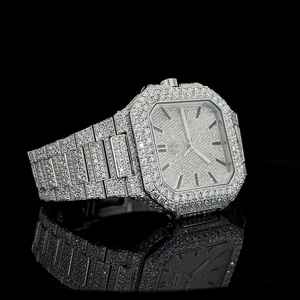 Montre en diamant Moissanite blanche glacée de luxe de qualité supérieure pour hommes montre Bling entièrement inondée disponible au meilleur prix - Product Image 3