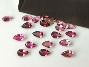 พลอยทัวร์มาลีนสีชมพูธรรมชาติขนาด5x7มม.-ลูกแพร์6x9มม. สำหรับทำเครื่องประดับ - Product Image 3