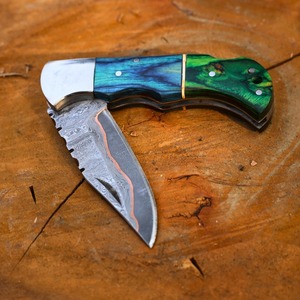 Couteau pliant en cuivre damassé avec manche en bois Pakka Couteau de poche et de collection Meilleur pour les détaillants - Product Image 3