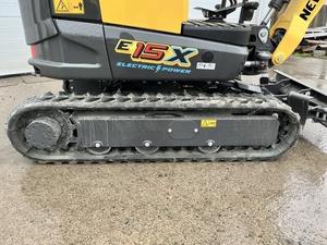 2024 E15X ใหม่รถขุดขนาดเล็ก1.2/4ton รถตีนตะขาบเคลื่อนที่ Eaton กระบอกไฮดรอลิกปั๊มเกียร์มอเตอร์แกนเกียร์ PLC - Product Image 3