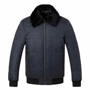 Vêtements d'extérieur de haute qualité en gros avec logo personnalisé Duffles Jackets Manteau matelassé à capuche à bulles isolé d'hiver pour hommes - Product Image 1