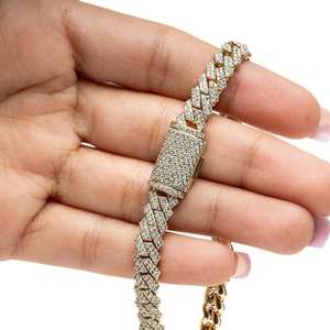 Pulsera Cubana de Plata de Ley 925 con Incrustaciones de Micro Pavé para Bodas y Fiestas, para Hombre y Mujer, Diamante Moissanita - Product Image 3