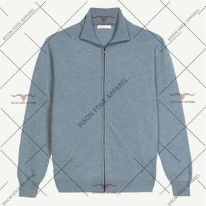 Cardigan en laine mérinos et cachemire à fermeture éclair intégrale pour homme, couleur vert olive, de la marque Bison Edge Apparel, respirant, idéal pour l'hiver, fabrication OEM. - Product Image 3