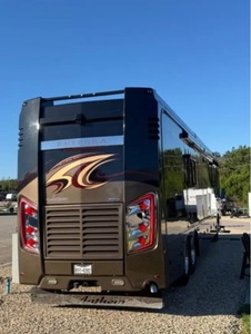 PROVEEDOR DE Autocaravana Usada Entega Coach Anthem 44 B 2017 con Motor Diésel en Venta - Product Image 5