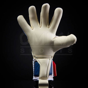 Guantes de fútbol de 4mm de alta calidad para niños, profesional, transpirable, nuevo diseño, ropa protectora deportiva de cuero PU de alta calidad - Product Image 4