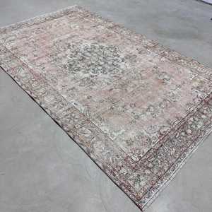 Vintage Turkish Rug 5.7x9.5 ft (175x291 cm), <b>Red</b> <b>Wool</b> Rug - Product Image 3