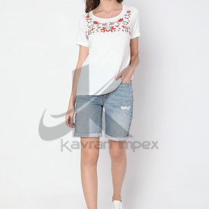 Camisetas bordadas personalizadas para mujer: calidad superior, bordado personalizado, perfecto para moda informal, marca corporativa - Product Image 3