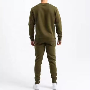 Conjunto Deportivo para Hombre de la Mejor Calidad, Ropa de Invierno Gruesa, Logotipo Personalizado, Cuello Redondo, Mangas Largas, Talla Regular, Ropa para Exteriores - Product Image 6