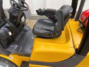 3m 4.5m 6m 2 Ton Manual Powered <b>Pallet</b> Truck 4WD Indoor Use 1 Year Warranty - Product Image 4