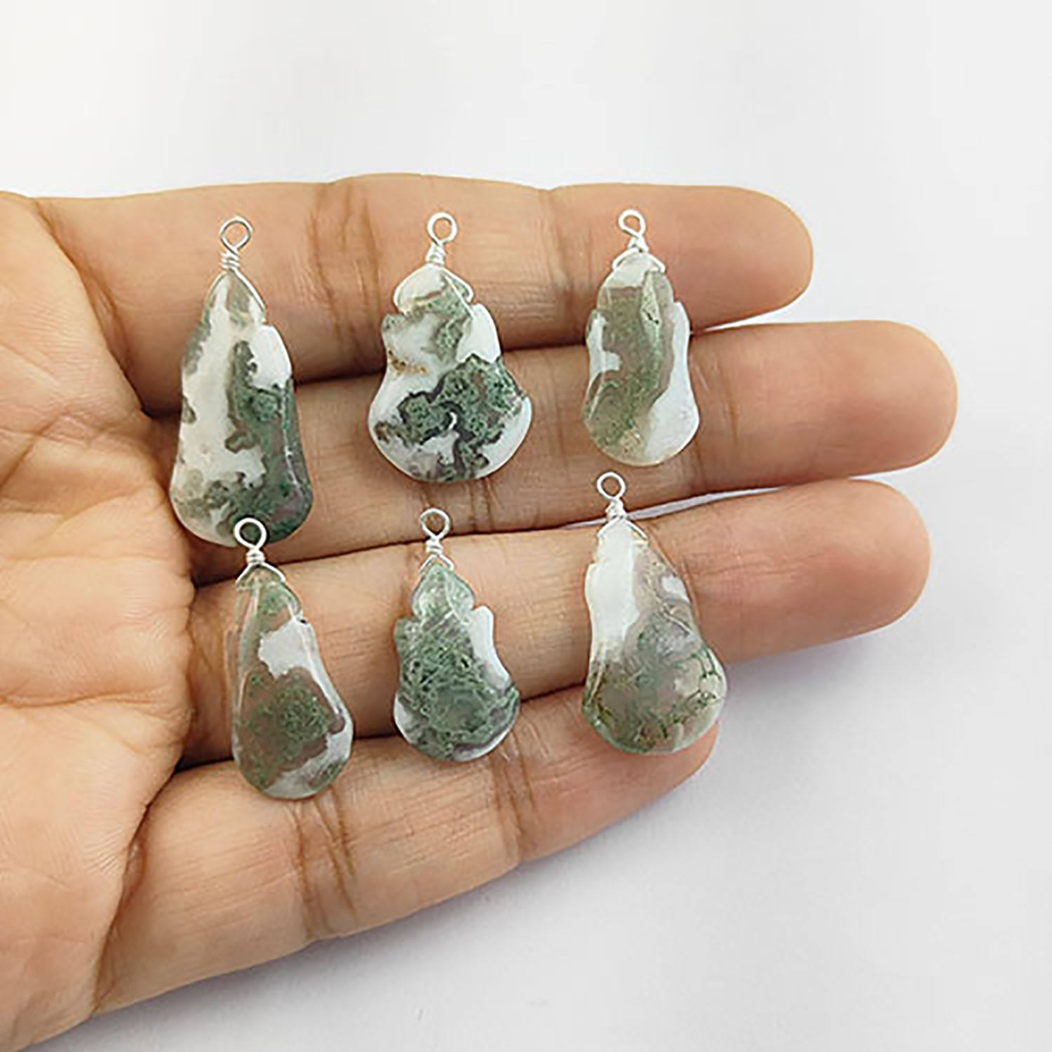 โมรามอส