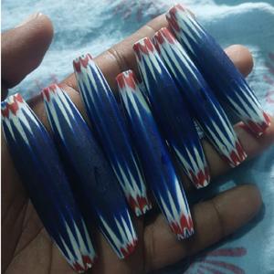 Perles de verre de haute qualité d'élégance étincelante sur mesure. Idéal pour parfait pour les bijoux, l'artisanat et les projets décoratifs - Product Image 5