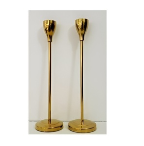 Bougeoir et support en métal écologique fait à la main pour la décoration intérieure et la décoration d'objets cadeaux en laiton fabriqué en Inde - Product Image 1