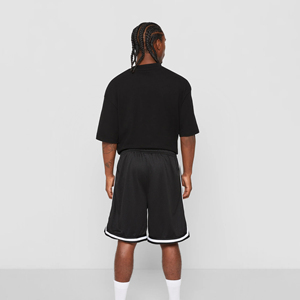 Pantalones cortos de fútbol con sublimación de cordón de malla con logotipo personalizado y bolsillos con cremallera en color deslizante - Product Image 3