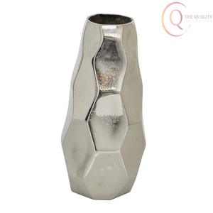 Vase à fleurs décoratif en métal pour table, avec une construction robuste et un design élégant, parfait pour la décoration quotidienne - Product Image 1